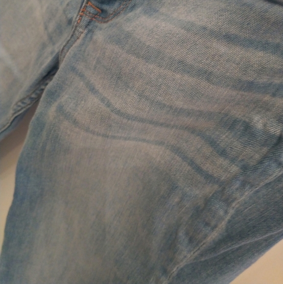 H&M Divided Faded Blue Ripped Skinny Jeans - Picture 2 of 3